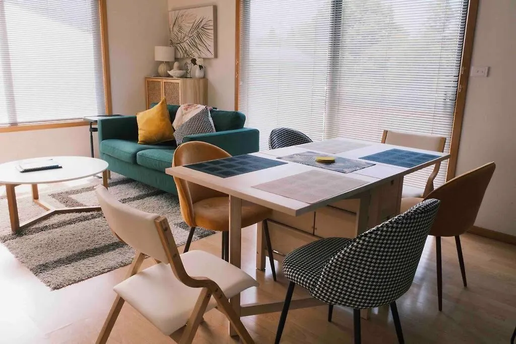 Inner City Hotspot & Quiet House Hobart